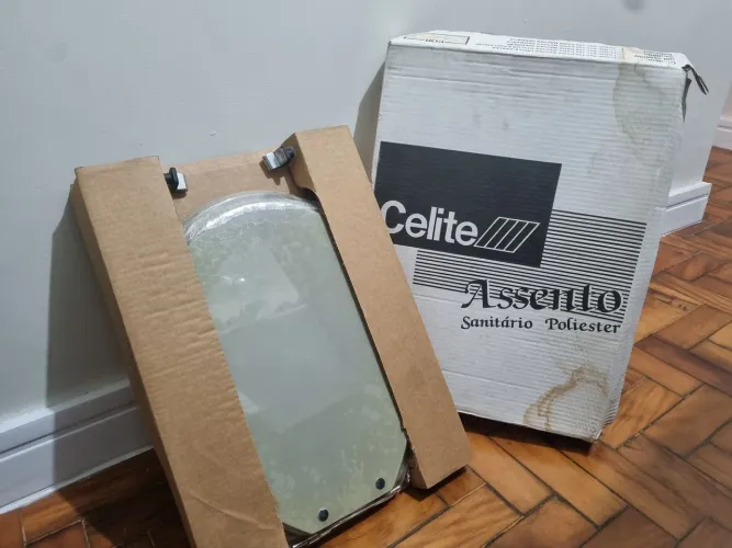 Assento Tampa Vaso Sanitario Celite