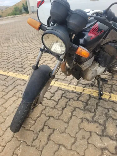 CG 125 Fan ES 2012