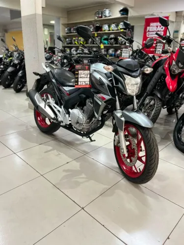 Honda CB 250 Twister CBS 2018