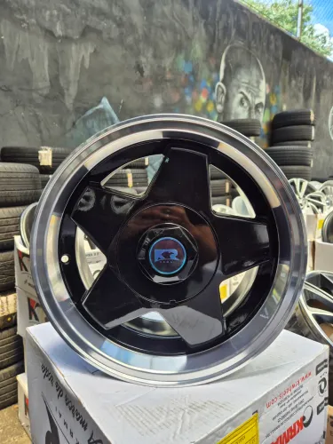 Jogo de rodas BORBET MULTI FUROS aro 15 4x100 e 4x108