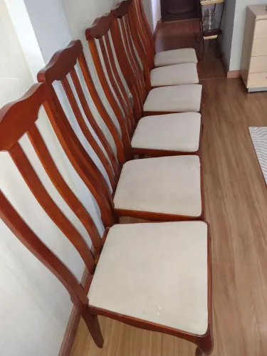 Vendo mesa cadeiras jantar