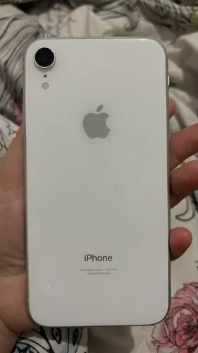 iPhone XR Branco 64GB | Muito Conservado | Face ID OK