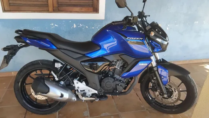 Fazer fz15