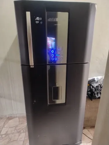 Geladeira Eletrolux, Frost Free com Dispenser de Agua 542L