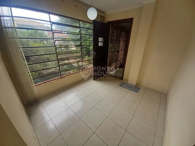 Casa térrea à venda no Jardim da Saúde com 3 dormitórios, 3 banheiros e 1 vaga
