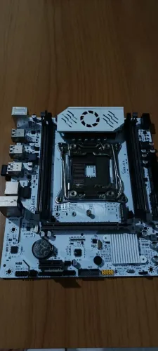 Placa Mãe QIYIDA D4 X99 + Módulo TPM2.0