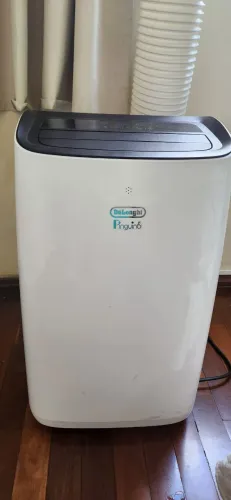 Ar Condicionado Portátil DeLonghi Pinguino 12.000 BTU 127V | 1,5 ano de uso | NF