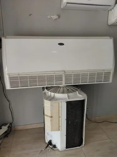 Vende-se ar-condicionado piso teto Carrier Inverter