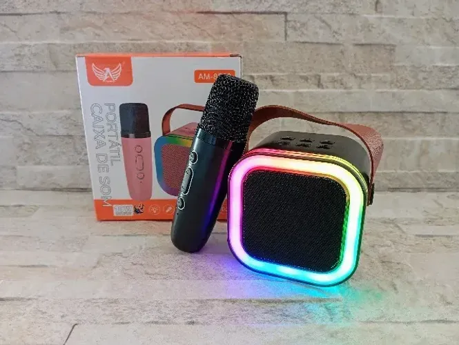Caixa de Som Karaokê com 2 Microfones