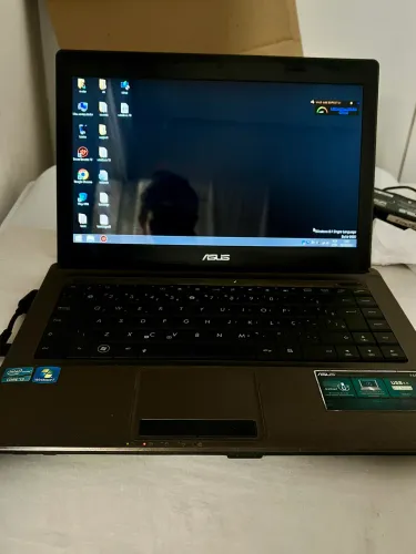 Notebook ASUS Intel Core i3 ? 4GB RAM ? Ótimo Estado (Apenas na Tomada)