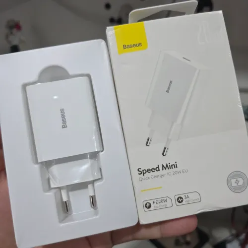 Carregador Usb Tipo C de 20 Watts Baseus p/ iPhone *Novo, Original- Samsung Galaxy S24 S25