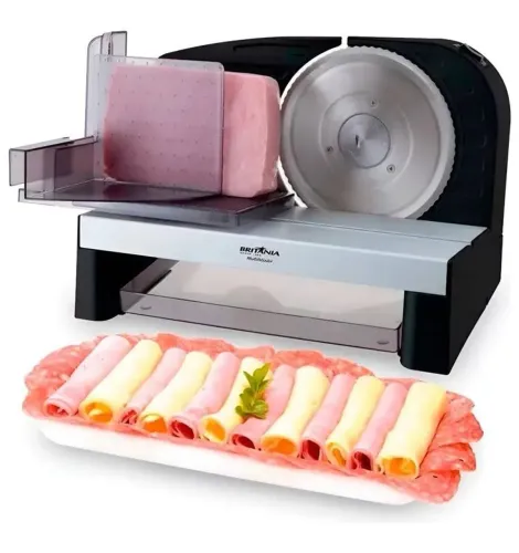 Vendo um multifatiador elétrico britania 127v