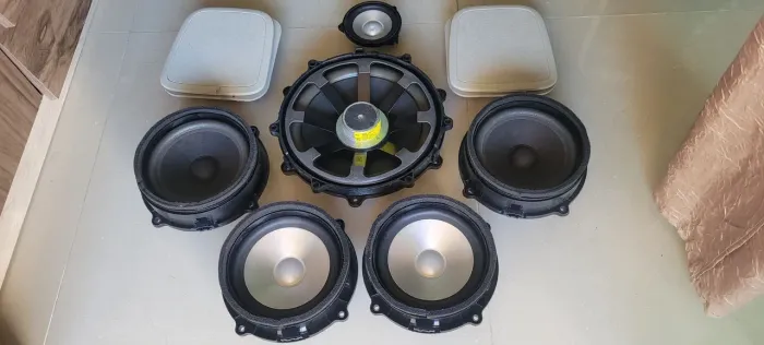 Jogo alto falante harman kardon range rover