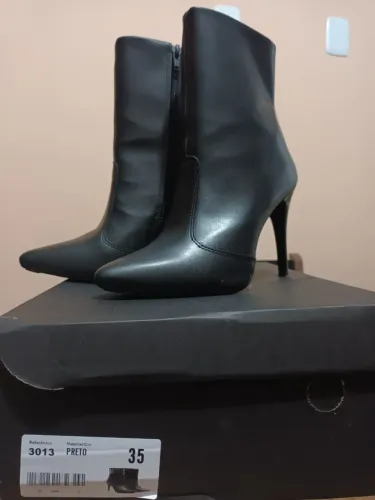 Bota feminina