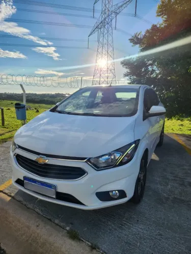 Chevrolet Onix Hatch LTZ 1.4 8V Flex Mec. 4P 2019