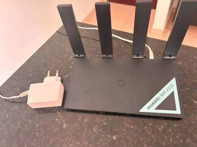 Roteador Huawei AX2S 5G