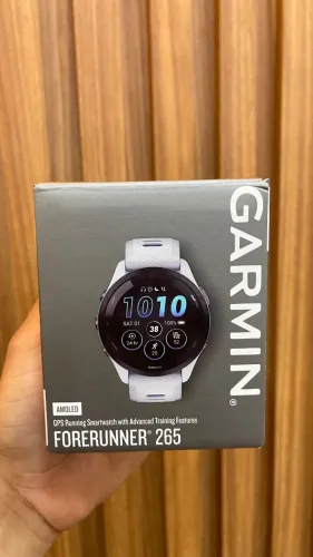 Garmin Smartwatch de corrida Forerunner 265, tela AMOLED colorida, métricas de treinamento