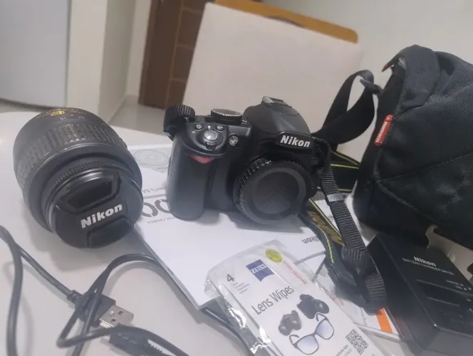 Máquina Fotográfica Nikon D3100