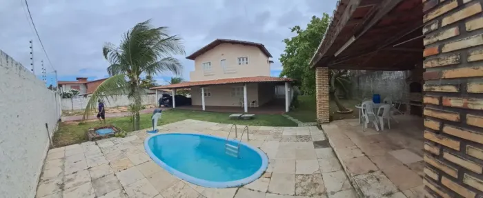 casa de praia na caponga! 390 m², piscina, deck, 2,5 km da praia.