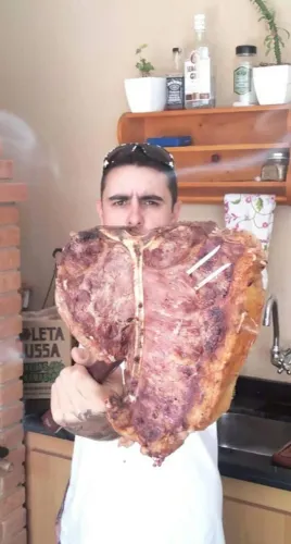 Churrasqueiro Profissional e Hamburgada
