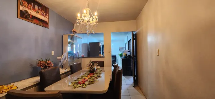 Casa à venda, Conjunto Residencial Aruanã I, Goiânia, GO