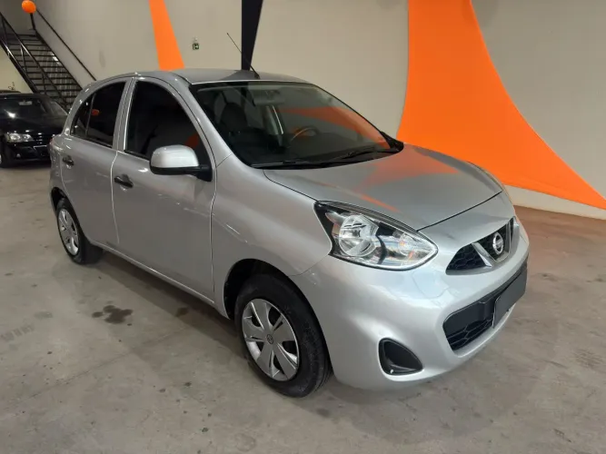 Nissan March 1.0 12V Flexstart 5P 2017