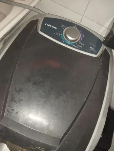 Tanquinho de lavar roupa