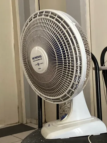 Vendo ventilador em total bom estado de uso