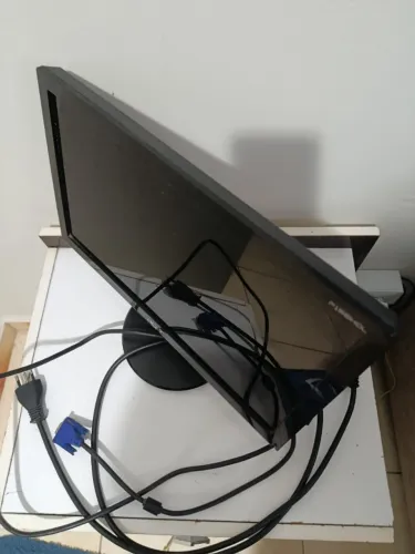 Monitor Acer P166HQL