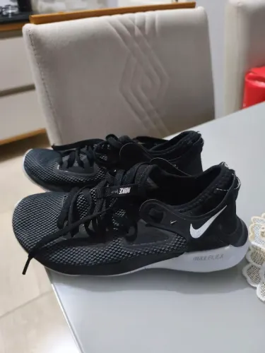 Tênis Nike flex original feminino