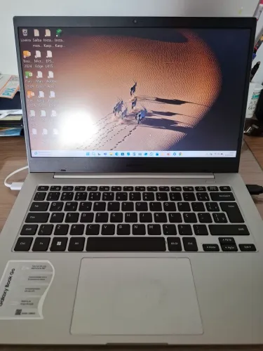 Vendo notebook samsung Galáxia Book Go