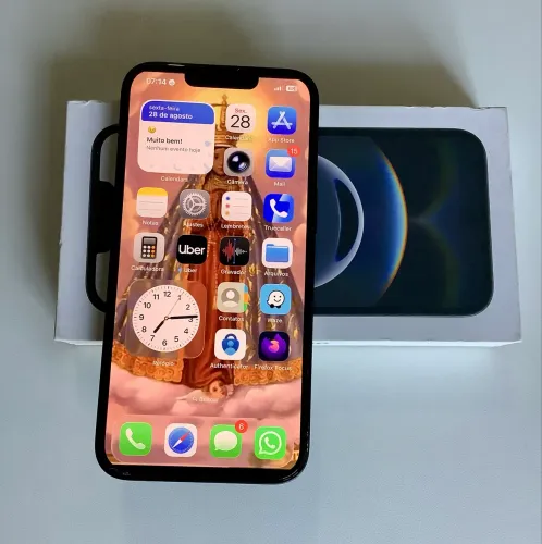 iPhone 16e NF