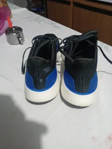 VENDO ADIDAS ULTRABOOST TAM 42