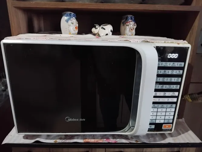 MICRO-ONDAS MIDEA LIVA