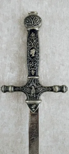 Espada decorativa/cerimonial