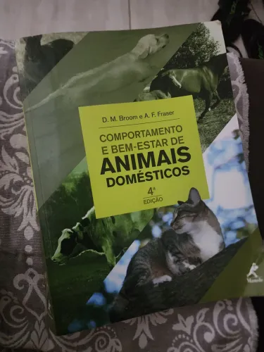 VENDO LIVRO DE VETERINÁRIA 