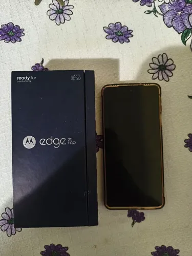 Motorola Edge 30 Pro 