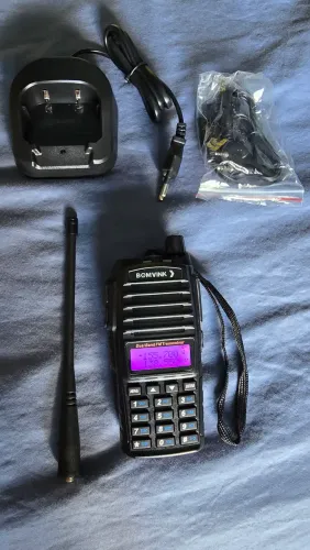 Rádio Comunicador Bomvink