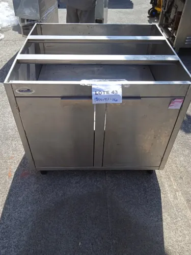 Gabinete em Aço Inox sem Tampo