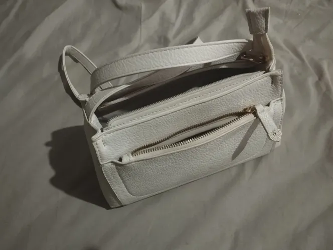 Bolsa transversal feminina