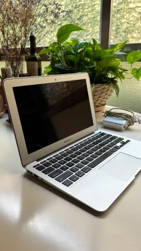 MacBook Air usado