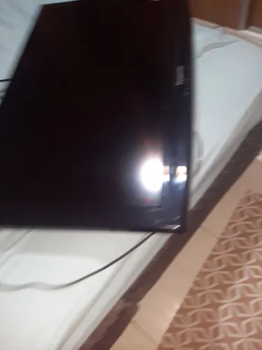 Tv 32 polegadas panasonic nao é smart