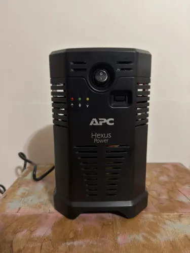 Estabilizador - APC HEXUS 500 Va