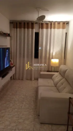 Apartamento à Venda no Condomínio Gabinal I  2 Quartos com Lazer Completo!
