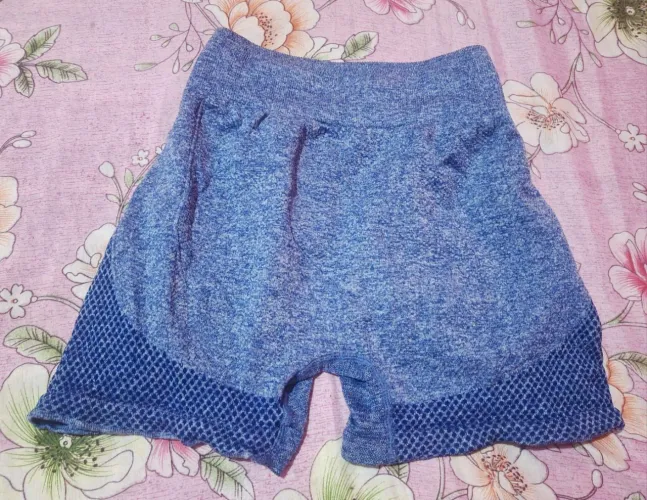 Short da Shein com empina bumbum novo tamanho M