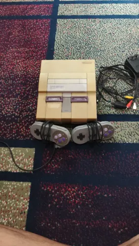 Super Nintendo com fita Mario World - Usado