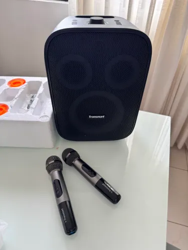 Caixa de som Tronsmart Halo 200 com 2 microfones originais (karaokê)