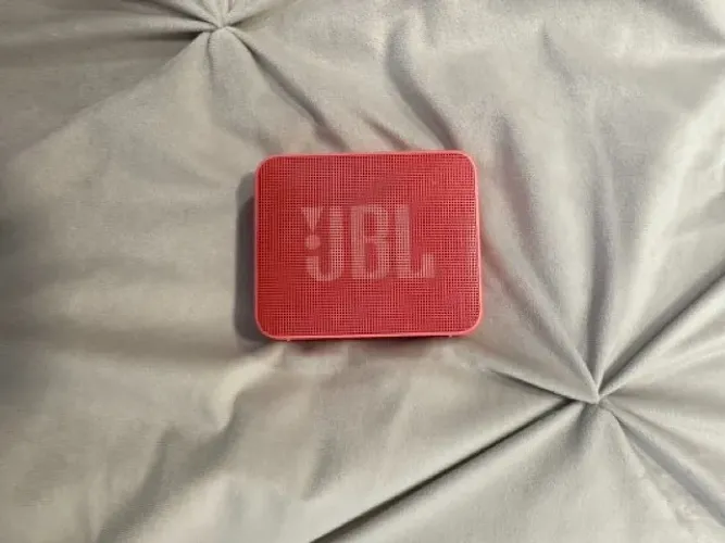 Caixa de Som JBL Go Essential 2