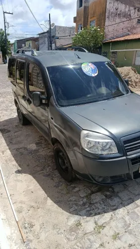 Fiat Doblo Essence 1.8 Flex 16V 5P 2012