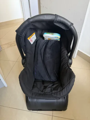 Bebê conforto com base